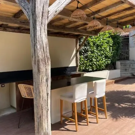 Holiday home Maison Au Calme En Bordure De Riviere - Riverside House